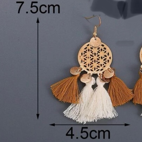 New Gold Boho Decor Earring with Brown and Cream Tassel - Picture 3 of 5